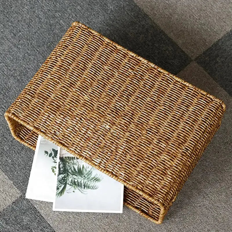 Rangement pour magazines - panier en osier