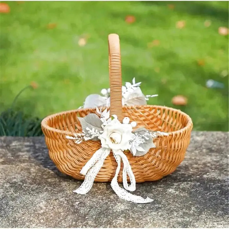 Petite petite panière en osier au charme rustique, pratique pour ranger en osier - panier en osier