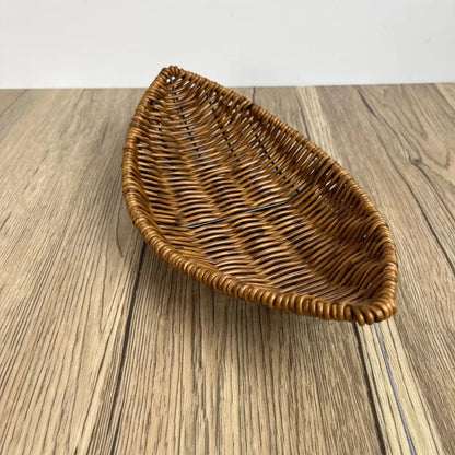 Corbeille en osier de forme feuille, panier artisanal en osier naturel pour rangement décoratif, par Panier en Osier