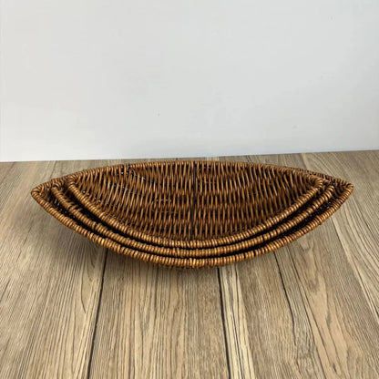 Corbeille en osier forme feuille