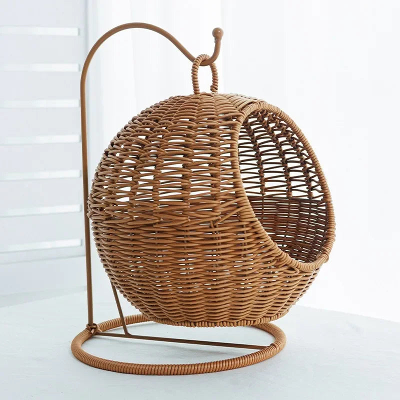 Panier suspendu en osier pour chat