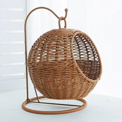 Panier suspendu en osier pour chat